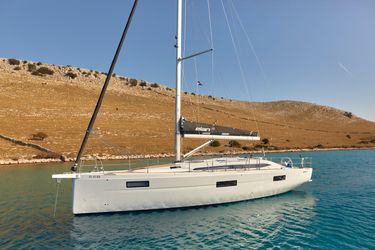 44' Elan 2024 Yacht For Sale